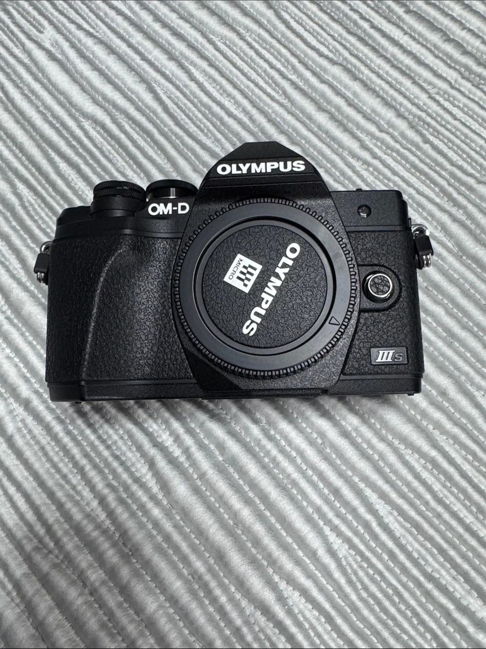 Olympus OM-D E-M10 Mark III S Perfect